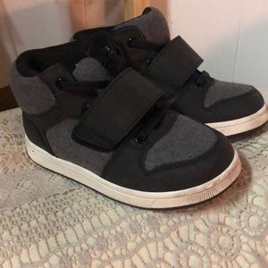 Joe Fresh Toddler Shoes Size 10